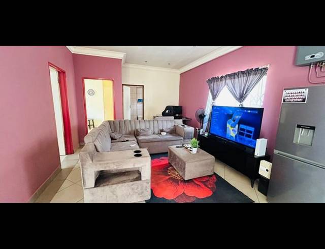 12 BEDROOM HOUSE FOR SALE IN CAPITAL PARK